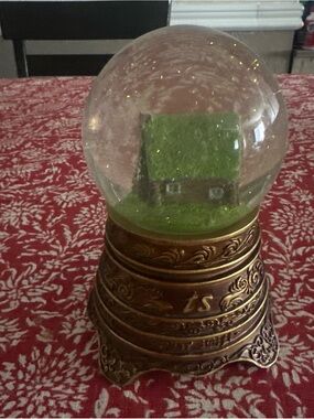 Taylor Swift Folklore Snowglobe